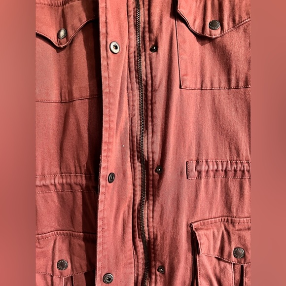 Woman’s Warm Jacket - Picture 3 of 7